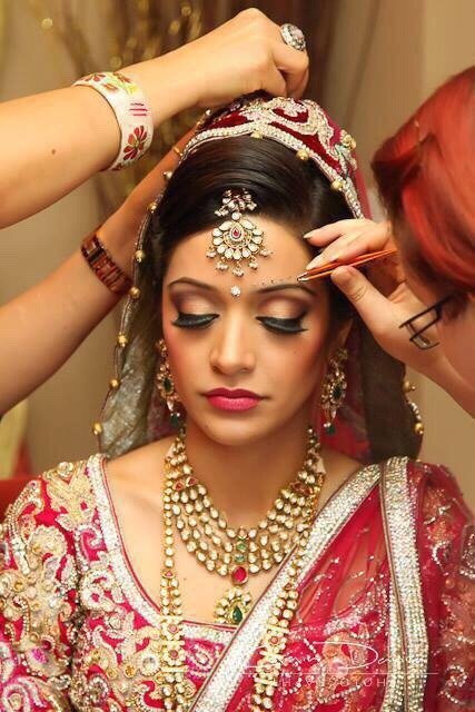 Indian bridal eye makeup