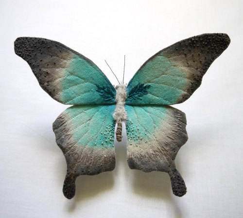 itscolossal:  Textile Moth and Butterfly Sculptures by Yumi Okita 