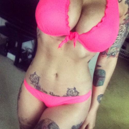 triphecda:  Finally getting some sun here in ohio! I need to move to Florida or Cali #whoshiring