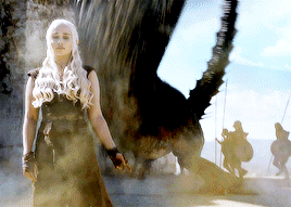 aaryastark:Drogon being by his mom’s side.