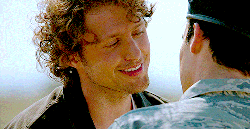 bichaelguerin:michael’s type is people who can and would top him ¯\_(ツ)_/¯
