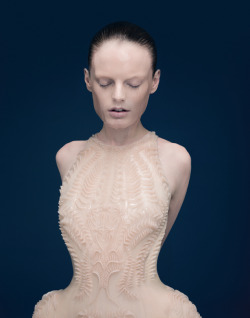 nowness:   A MAGAZINE CURATED BY IRIS VAN HERPEN Read More