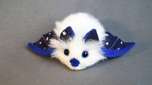figdays:    Bat plush //   KaleidoscopeOfGifts  