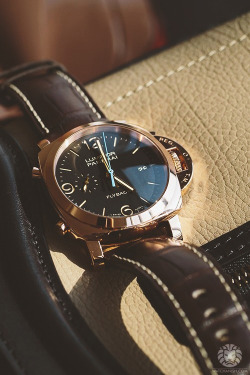 watchanish:  Behind the scenes with Panerai in Dubai.More of our footage at WatchAnish.com.