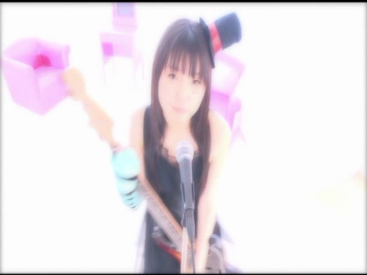 Cosplay Girl Tsubomi (K-On)  VIDEO -  https://www.facebook.com/photo.php?v=677285432330940
