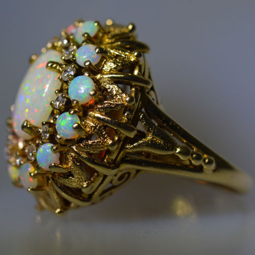 Opal/diamond/gold ring