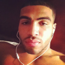 xckingx: enyce2015:   enyce2015:   MYCHAL KENDRICKS!! HOTT DAMMMN PAPI!!   FOLLOW ME ON TWITTER: @ENYCESFINEST    Quality  