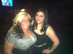 beerjedi:  cocopow412:  &lt;3 her!!  Not as much as I  Snooki?