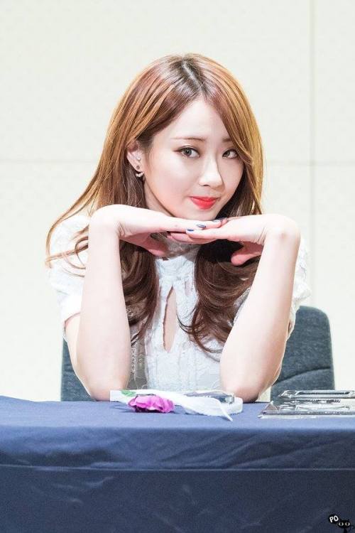 KyungRi (Nine Muses) - Ferrum Tower Fansign Event Pics