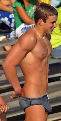 marriedjock8:  Every couple of years in my career as a swim coach, I run across a boy like Wes. Excellent technique, very strong swimmer, but just can’t seem to shave this last couple seconds of his lap times. A rudder like that just creates too much