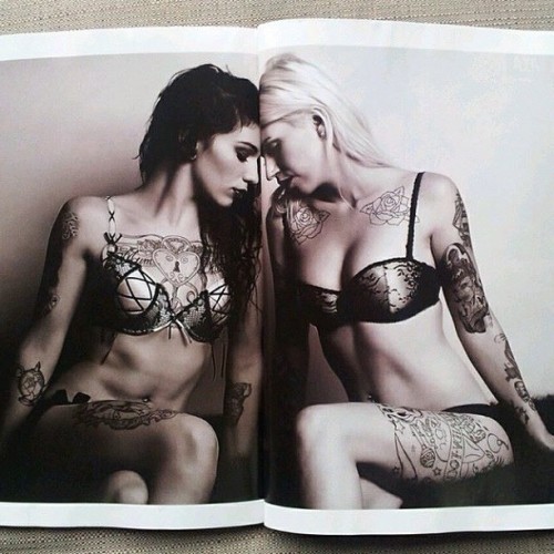 samiilamorte:  Natalie MM and I in our 2 page spread for Inked Girls Magazine 😍💖🌺 shot by Jon Lee💕 #inkedgirls #tattooedwomen #inkedgirlsmagazine #tattooedwomen #girlswithink #inked #inkeddolls #nataliemm #samiilamorte #models #inkedmodels