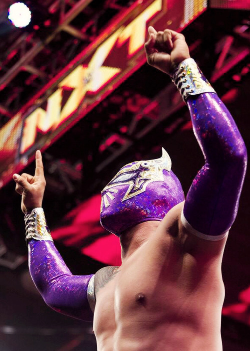 tokkida:  Happy Birthday, Sin Cara (Hunico)!
