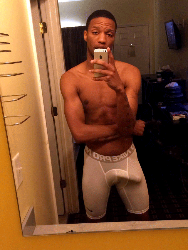 crownroyalxxx:@mrdicklegitxxx how much you sell that dick &amp; booty for? do