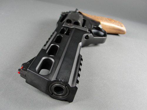 badger-actual:  Rhino 60DS.