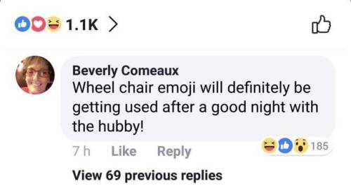 brbjellyfishing:  itsagifnotagif:  Social Media is free  fuck it up Beverly!!  