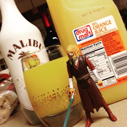 HAPPY NEW YEARS!! #drinkingwithmybroplo #starwars #clonewars #plokoon #2016