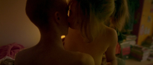 Enter The Void (2009) - Gaspar Noé.DMT only lasts for six minutes, but it really seems like a