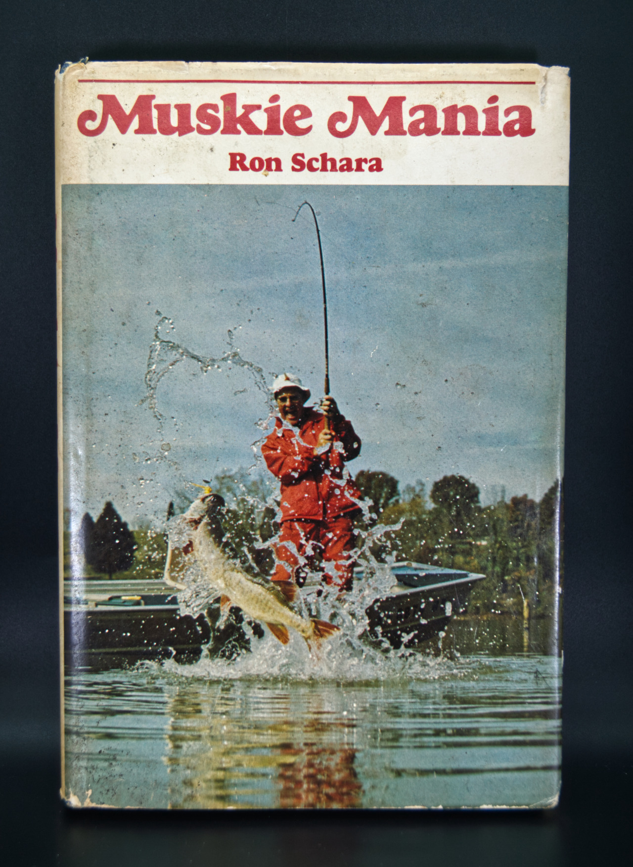 Picked up this old book Muskie Mania by Ron Schara. #fishing#fishing book#book#muskie#musky#Ron Schara