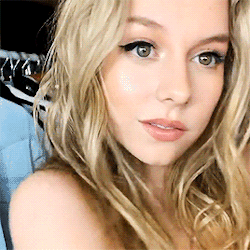 Voir un profil - Theodora Pasquier Tumblr_pjset2bRIf1usw302o5_250