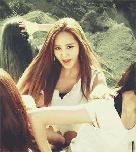 ot9s:  seori in catch me if you can for anon 