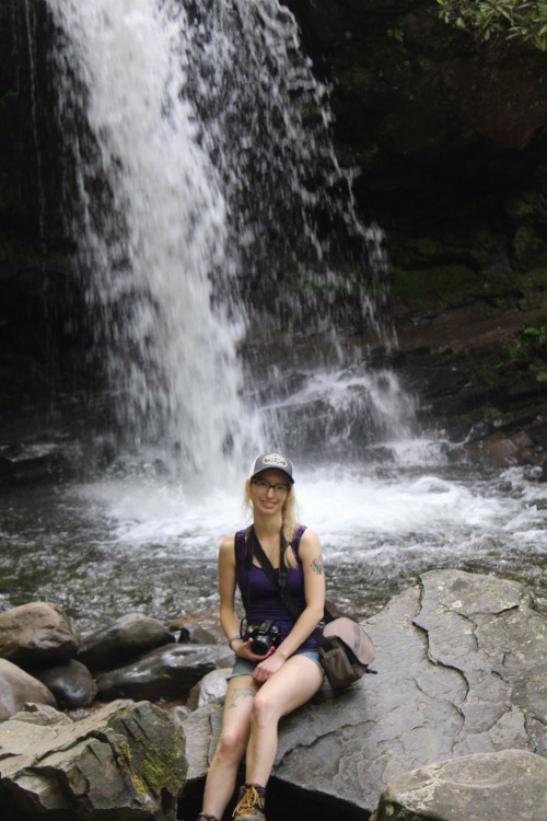 Sex Gratto Falls today in Tennessee with @katiiie-lynn pictures