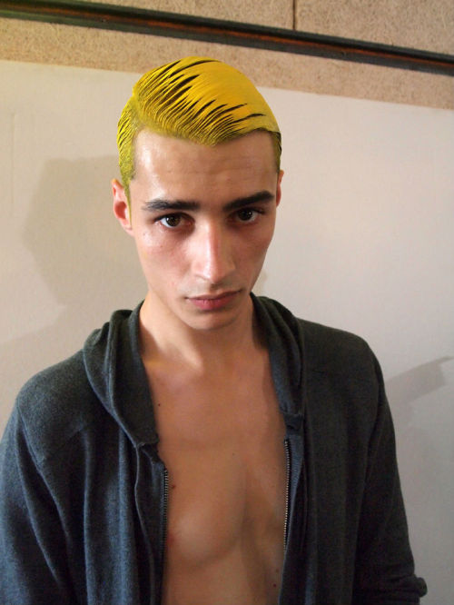 adriensahoress:  Songzio ss12 backstage 