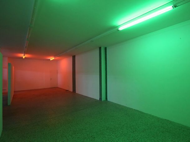 lehroi:  Louise Herve &amp; Chloe Maillet Boite en valise, installation view,