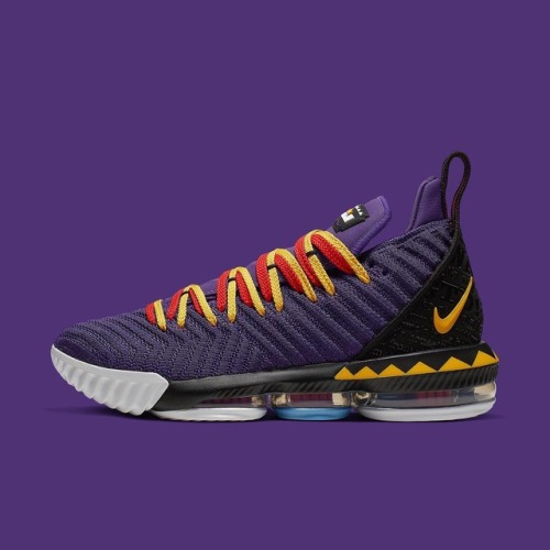 lebron james shoes martin