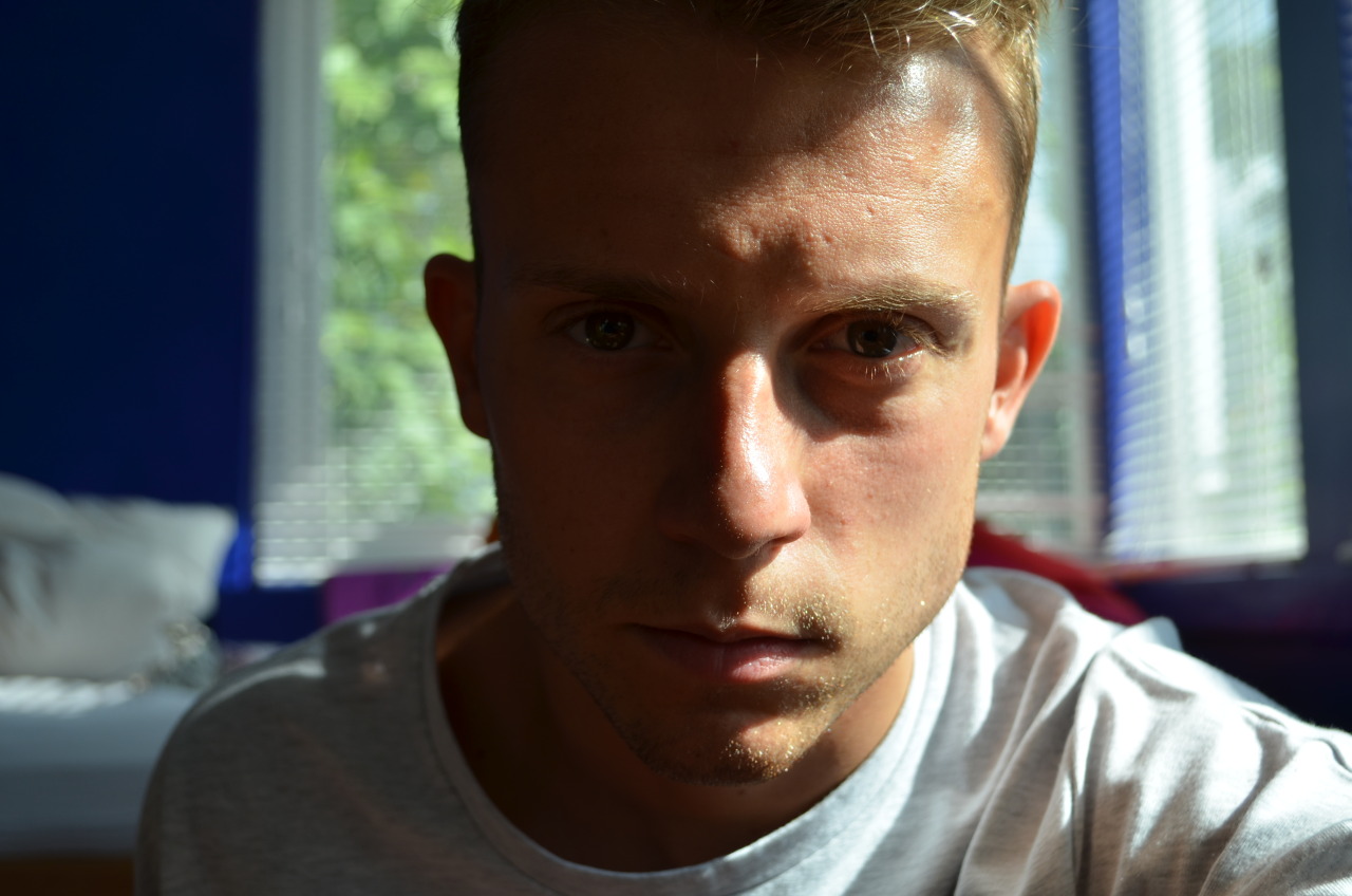 maxandthespidersfrommars:  When you finally find decent lighting