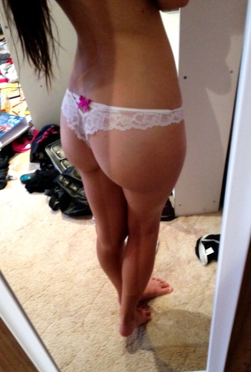 selfshotmag:  This Woman Spent แk to Look Like a Sex Doll 18 Incredible Girls With Camel Toe 