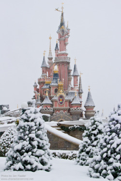 breathtakingdestinations:  Disneyland - Paris