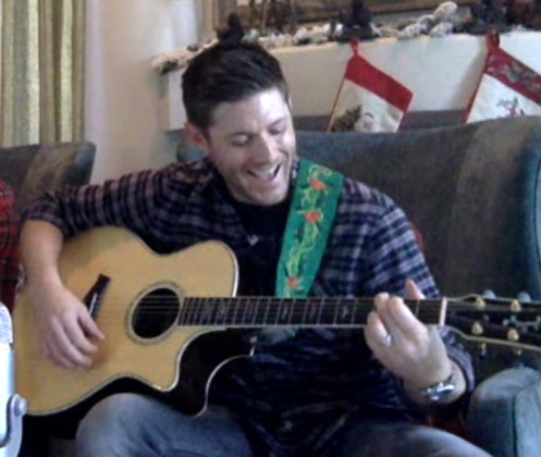 buckyandnat:  jensen smiling/laughing at himself for forgetting the lyrics to the