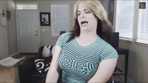 bunnybennett: little-brass-bunny: The faces made during this video were priceless and she is a godde