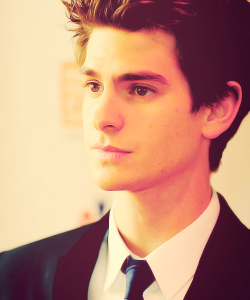 alynaziero:  andrew garfield | Tumblr on We Heart It - http://weheartit.com/entry/56464006/via/alyani 