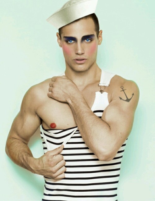 ohthentic:  elmalo82:Nipple. Oh