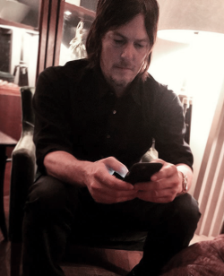 reedusmcbridedaily:  Norman Reedus | The Walking Dead Press Day in London (Feb 22)  misselp: &quot;I’ve always said it’s interesting to watch devils cry when angels want to stab you in the back. I like that mixture&quot;@bigbaldhead #normanreedus