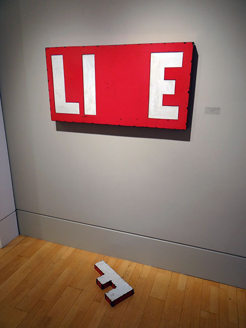 ein-bleistift-und-radiergummi: Art by David Buckingham.