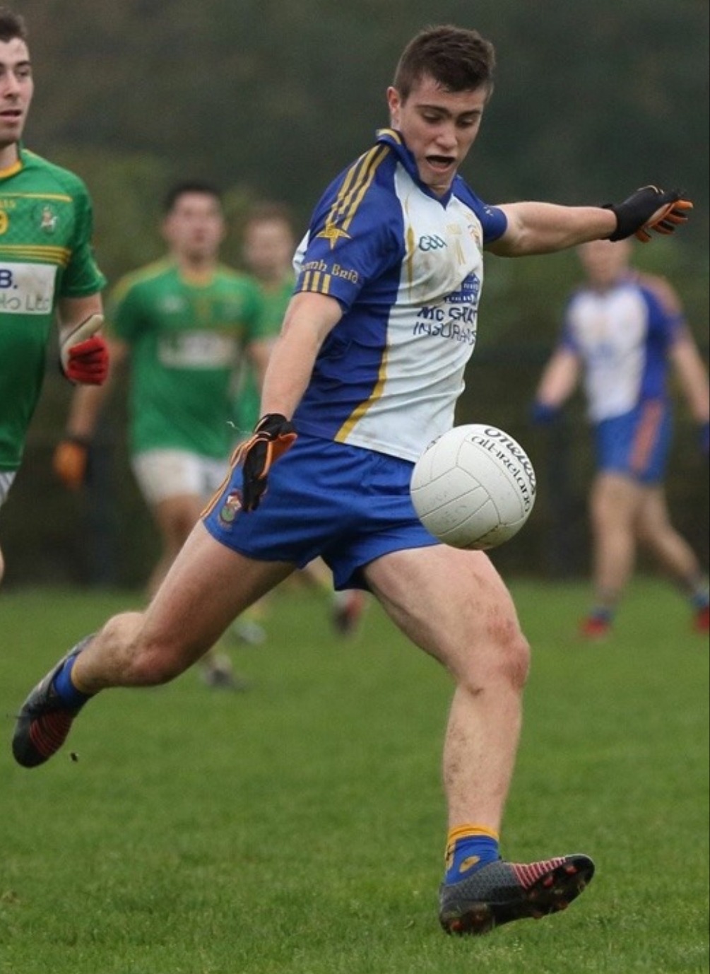 freeteenbaits:  Jamie 19 year old straight Irish GAA Player showing off his hairy