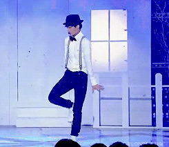 blondejongin:  sexy suspenders jongin 