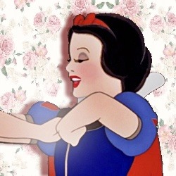 tanikayforever:  Snow White icons! Free to use for everyone :) No credit necessary 