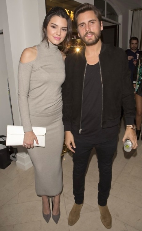KENDALL & KYLIE