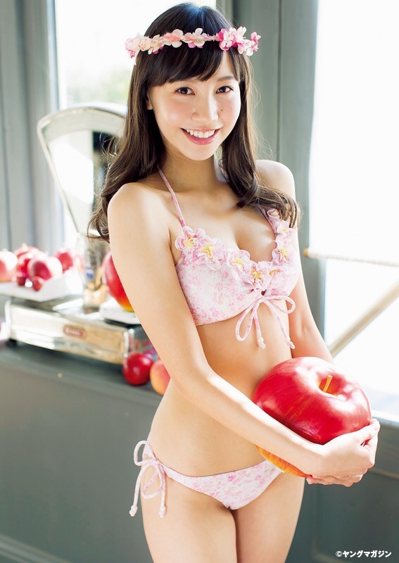 kawaii-kirei-girls-and-women:  可愛い 小嶋陽菜 篠田麻里子 君島光輝さんなど