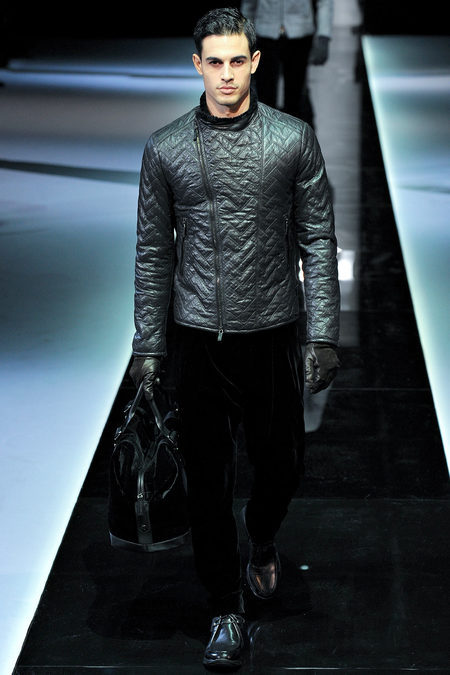 Giorgio Armani, Fall'13 Menswear Collection. … Loved the claret velvet pieces! To find more a