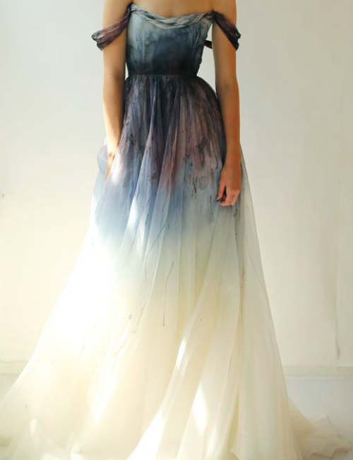 detournementsmineurs:Robe en organza de soie teint et peint de Leanne Marshall, NYC, USA.