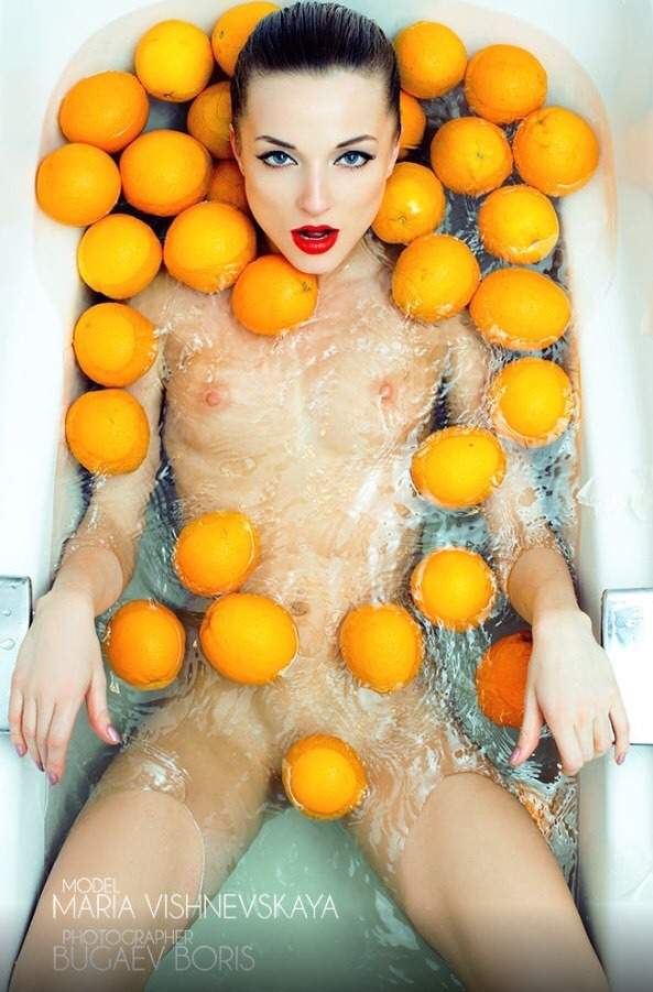 primalbehaviors:  Maria Vishnevskaya | Molly v | Alyssa a primal behaviors  :  follow