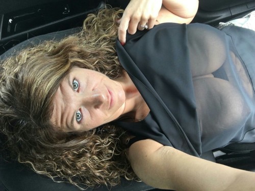 oursweetobsession-dm: Playing in the car today Let me play with you honey