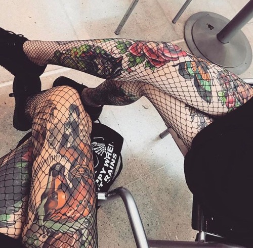 justanothertattoo-blog: • IG: badluckmimi  Tattoo blog 