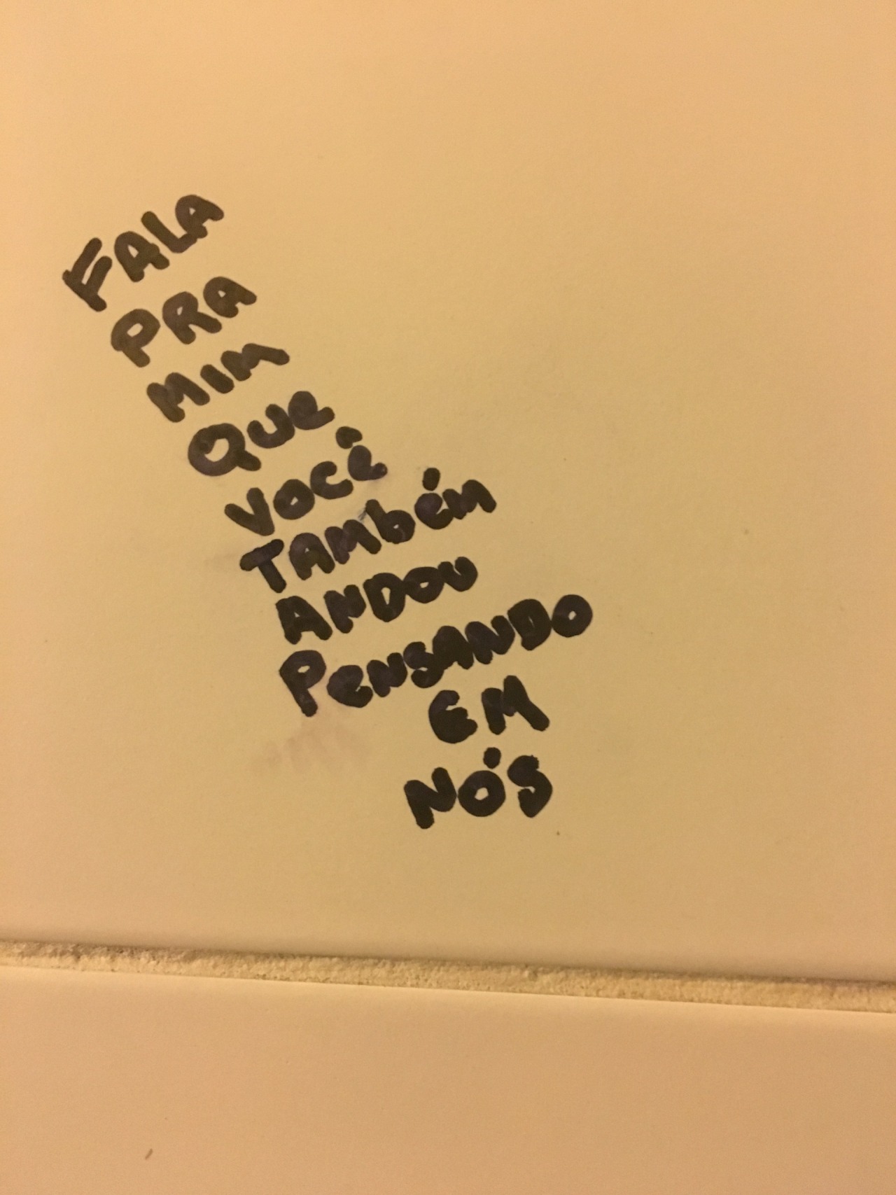 srcafajestte:  $$ 