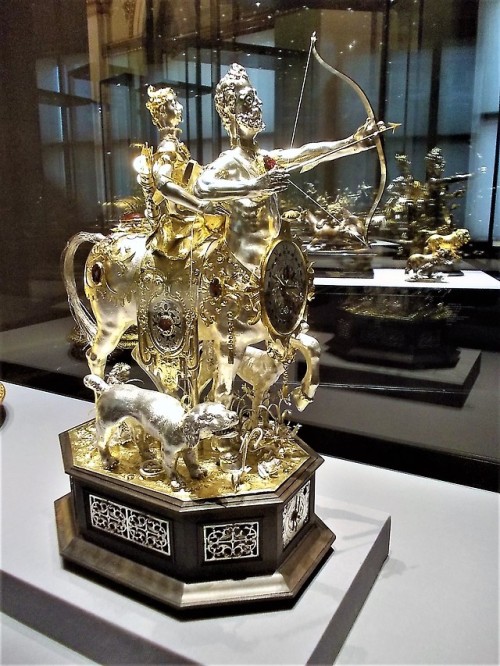 charlesreeza: Diana Riding a Centaur - This is an automaton - a mechanical marvel created by Hans Ja