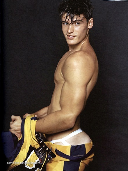 damn, he's hot!